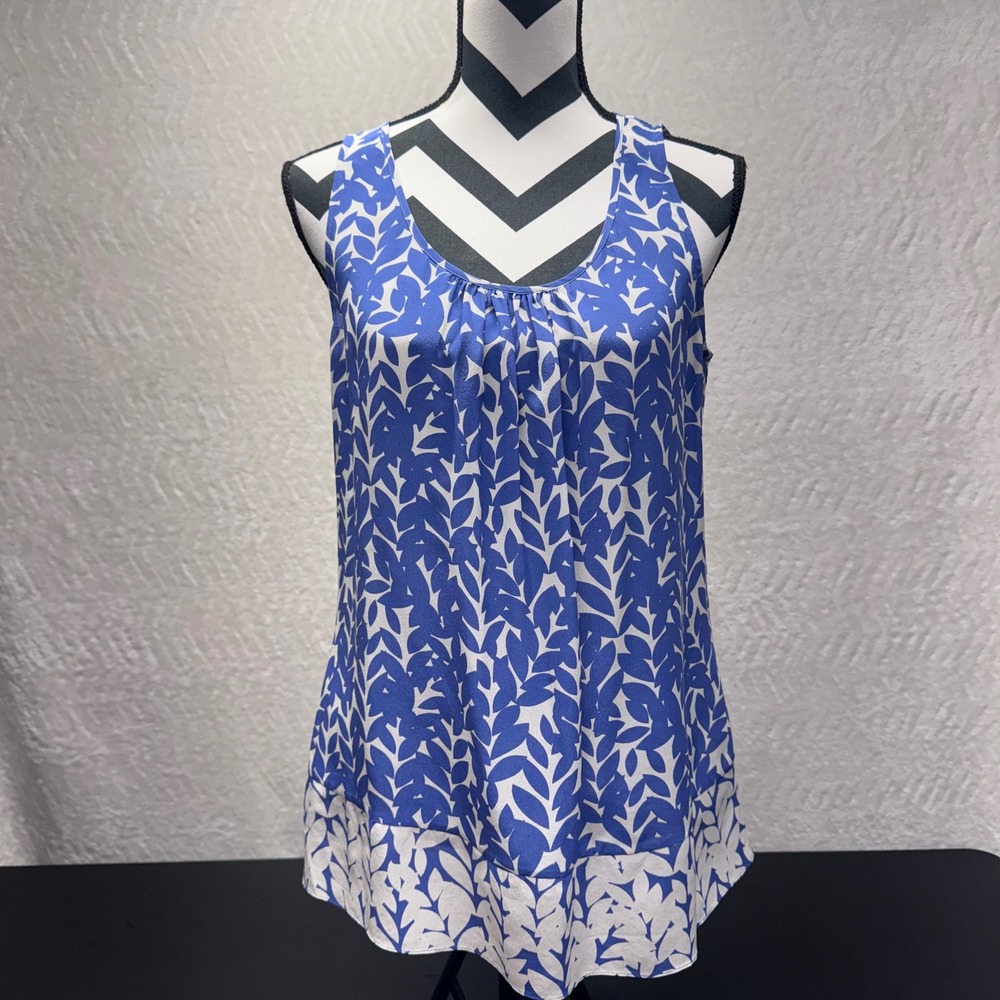 Banana Republic Womens Blue White Leaf Print 100% Silk Tank Top Blouse Medium